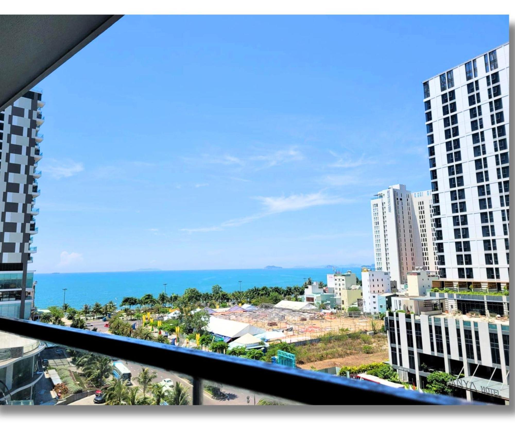 Flc Sea View Apartment Quy Nhon Bagian luar foto